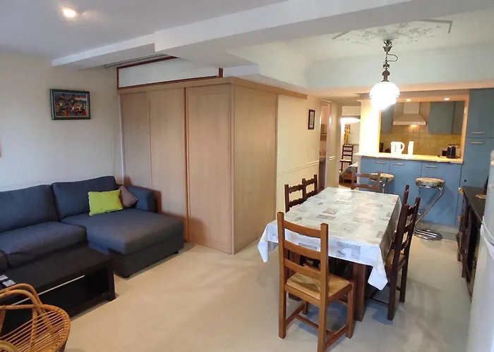 T3 Avec Parking Aux Angles - Fr-1-593-124 Διαμέρισμα *